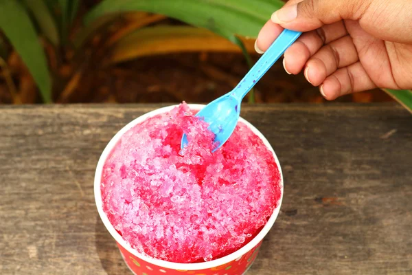Red water Shaved ice