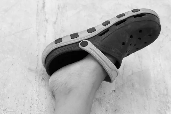 Pria kaki di sepatu — Stok Foto