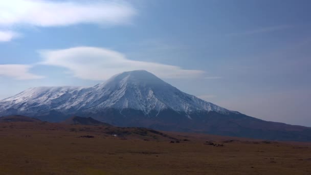 Podzimní Krajina Centrálního Kamčatky Letecký Pohled Sopku Plosky Tolbachik Úžasná — Stock video