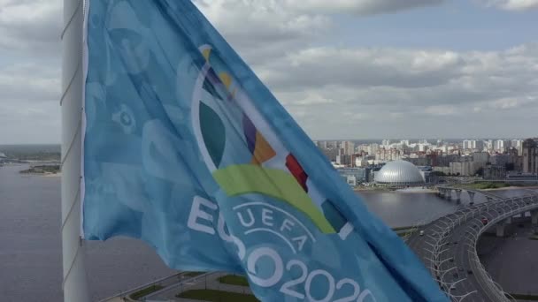 Saint Petersburg Russia Giugno 2021 Bandiera Uefa Mondiali 2020 Logo — Video Stock