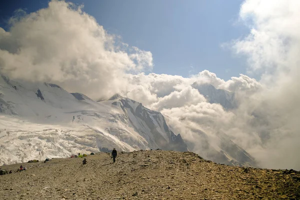 Asaltando Campamento Cerca Del Monte Kazbek Increíbles Paisajes Osetia Del — Foto de Stock
