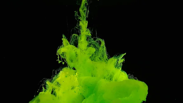 Tinta Acuarela Verde Agua Sobre Fondo Negro Ondas Gotas Colores —  Fotos de Stock