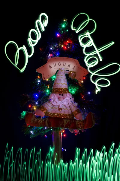 Árbol de Navidad iluminado —  Fotos de Stock