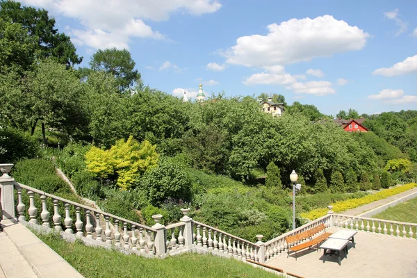 "Patriarchal garden" in Vladimir — Stock Photo, Image