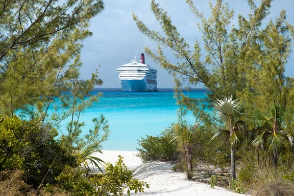 Вхід Порожнього Пляжу Безлюдному Острові Сун Мун Кей Багамські Острови — стокове фото
