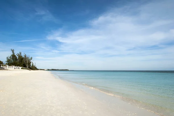 Den Lugna Och Tomma Coral Beach Utsikt Freeport Stad Grand — Stockfoto