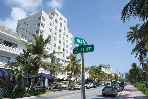 Sunday Morning View Famous Ocean Drive Street Signs Miami South — стокове фото