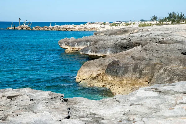 View Grand Bahama Island Rocky Coastline House Ruins Background — Stock Photo, Image