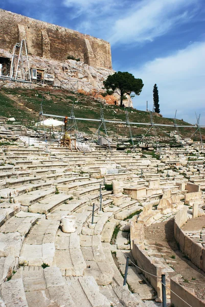 Amfi Tiyatro kalıntıları