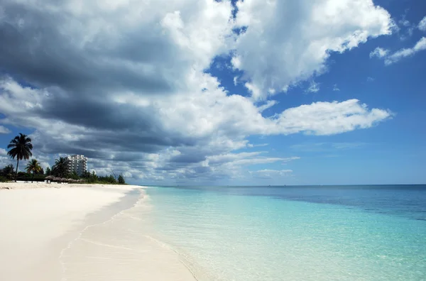 Clouds Over The Beach — Stock Photo, Image