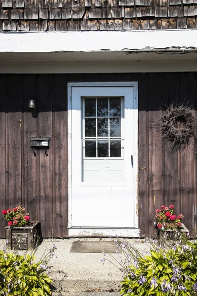 La porte en bois élégante — Photo