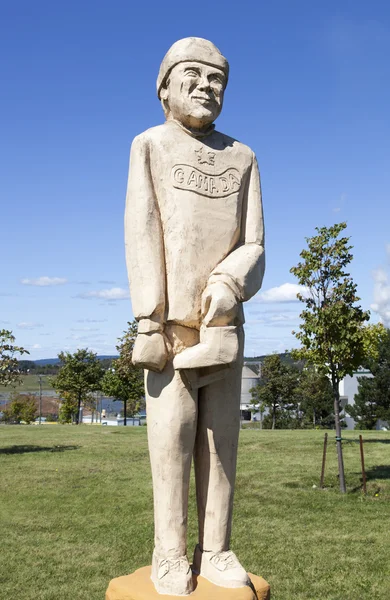 Escultura en parque público — Foto de Stock