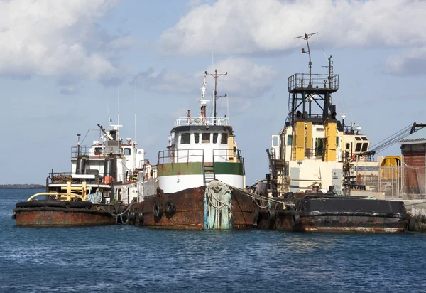 Rostige Boote — Stockfoto