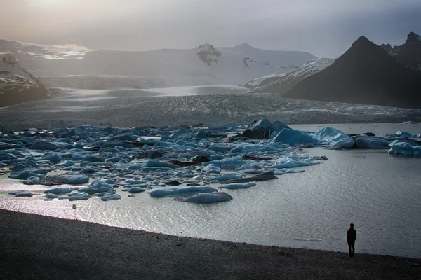 Hielo, lago, laguna, nieve, Islandia, montaña, montañas — Foto de Stock