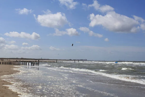 Красивый Морской Пейзаж Голландском Побережье Кадзанде Низине Диким Морем Волнами — стоковое фото