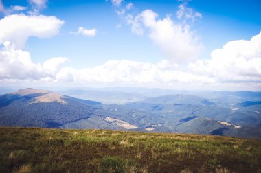 Karpat Dağları'nın parlak manzara