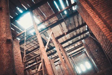 Bina İnşaatı, ahşap desteği