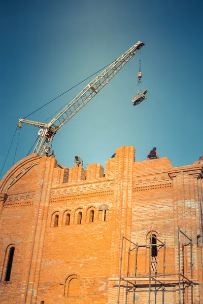 Costruzione di un edificio in mattoni — Foto Stock