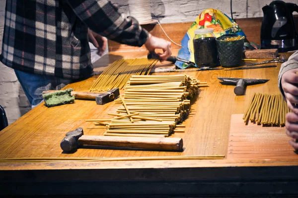 Making church candles by hand — Stock Photo, Image