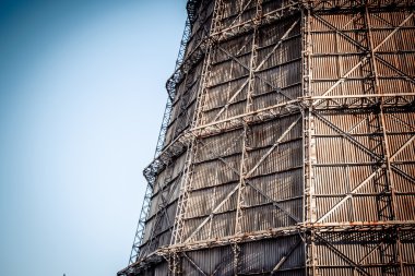 Kayrak, büyük fabrika baca