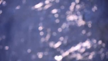 Bulanık arkaplan akan nehir üst görünümü