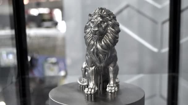 Modelo 3D impresso em metal impressora 3d close-up. — Vídeo de Stock