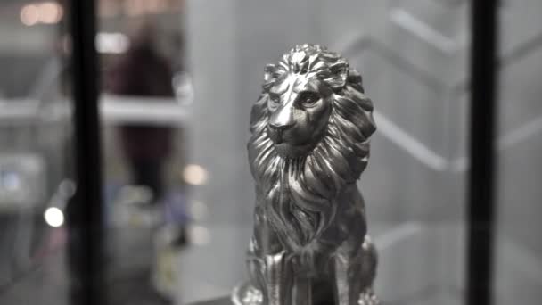 3D-model gedrukt op metalen 3D-printer close-up. — Stockvideo