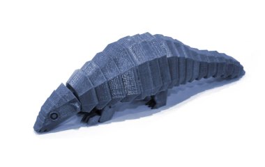 Beyaz arkaplanda 3d yazıcı tarafından yazılan soyut nesne.