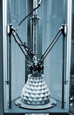 3d yazıcı ve nesne üzerine yazdırıldı