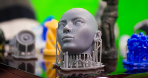Modello 3D stampato su stampante 3D stereolitografica. — Video Stock
