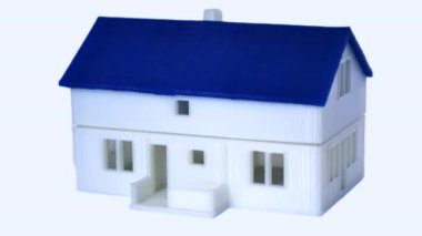 3D model, sıcak erimiş plastikten 3D yazıcıya yazdırılmış..