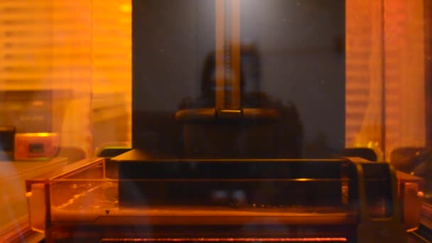 Print 3D printer photopolymer — Stock Video