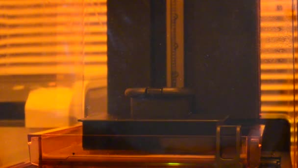 3D yazıcı fotopolymer yazdır — Stok video