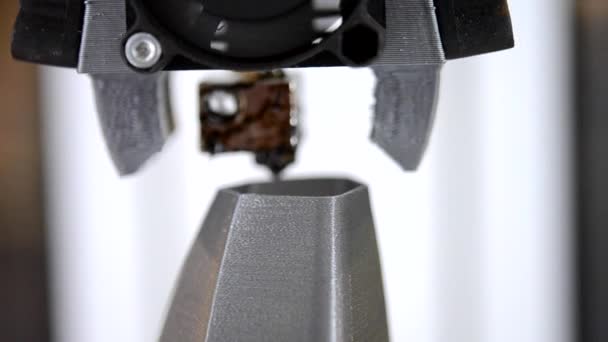 Sequentie 3d printer afdrukken van het object close-up — Stockvideo