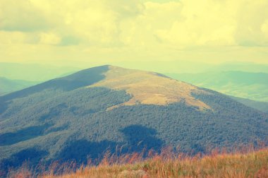 üstünde tepe-in dağ filtre alanı