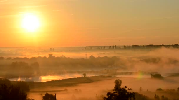 Prachtige zonsondergang, zonsopgang landschap met meren — Stockvideo