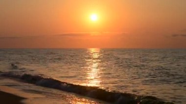 Deniz, güneş, gökyüzü manzara