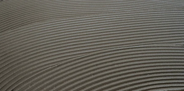 Döşemeler için desen yapıştırıcı