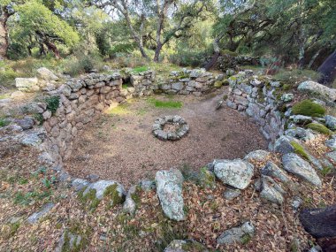 Sardunya Nuraghe, Sardunya 'daki Antik Nuraghe Noddul arkeolojik alanı 