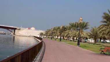 Ülke - U.A.E, City- Sharjah, Tarih - 17-07-2021 Merkez Souq alışveriş merkezinin dış görüntüsü