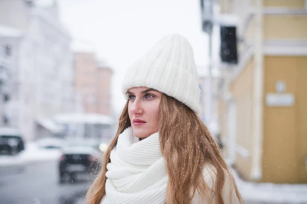 Beautiful Stylish Girl City Portrait Winter — Stock Photo, Image