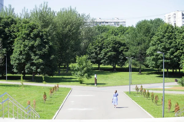 Moscow Russia 2021 Empty Paving Walkways One Woman Green Trees — ストック写真