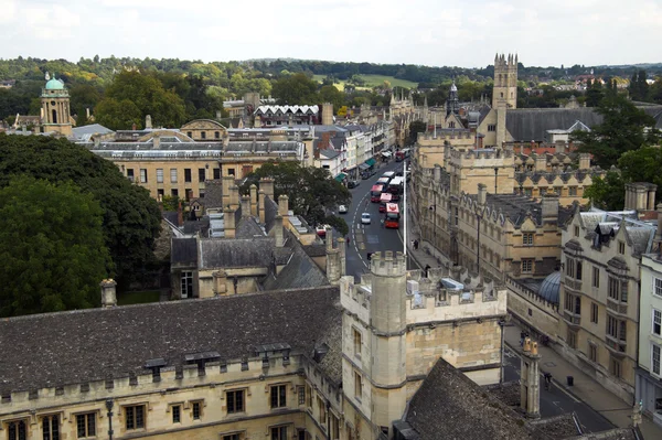 Oxford High Street paisaje urbano — Foto de Stock