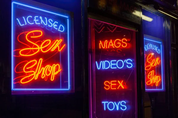 Sexy Shop Neon Segno Pubblicità Adulto Licenza Attività Nel Soho — Foto Stock