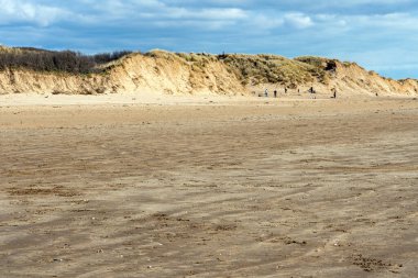 Cefn Sands plajı Carmarthenshire Güney Galler 'deki Pembrey Country Parkı' nda, popüler bir Galler turizm merkezi ve kıyı şeridi manzarası olan,