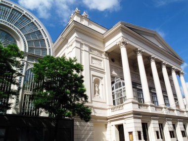 Kraliyet Opera Binası