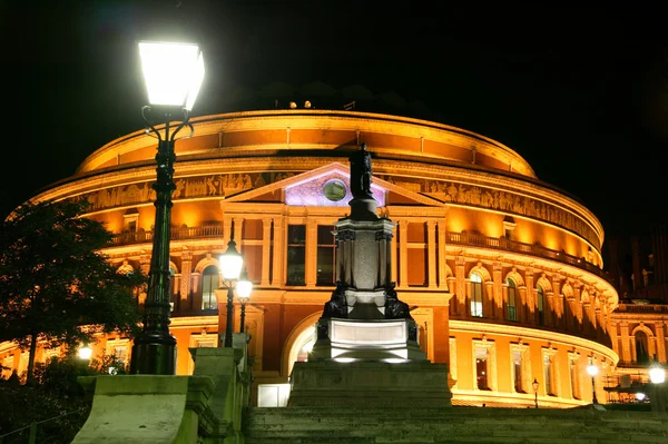 Royal albert hall w nocy — Zdjęcie stockowe