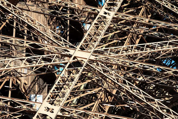 Torre Eiffel vigas — Fotografia de Stock
