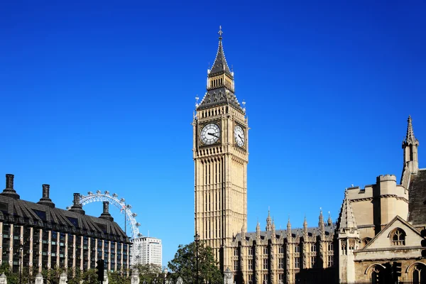 Budynki Parlamentu i Big Bena — Zdjęcie stockowe