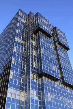 Modern ofis gökdelen